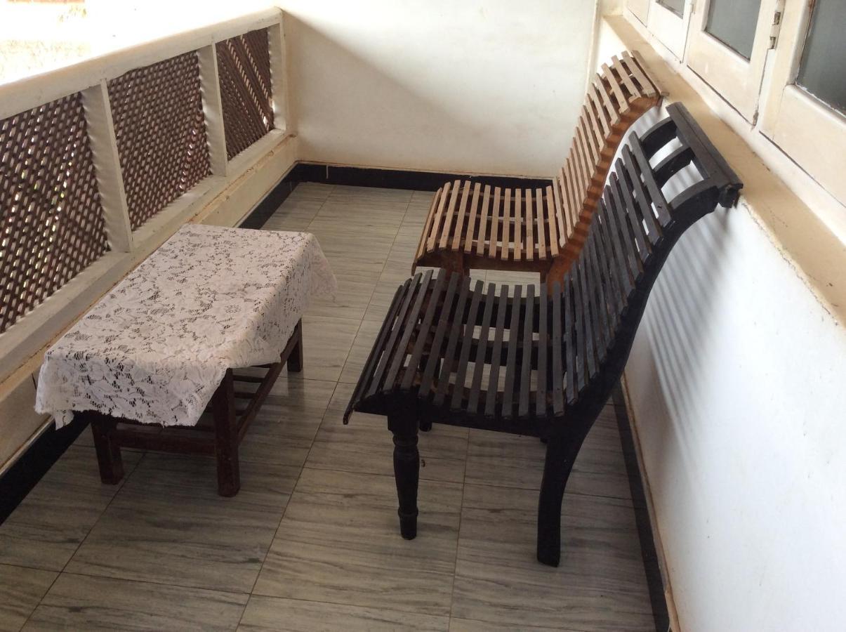 New Rest House Sea View Hotel Negombo Extérieur photo
